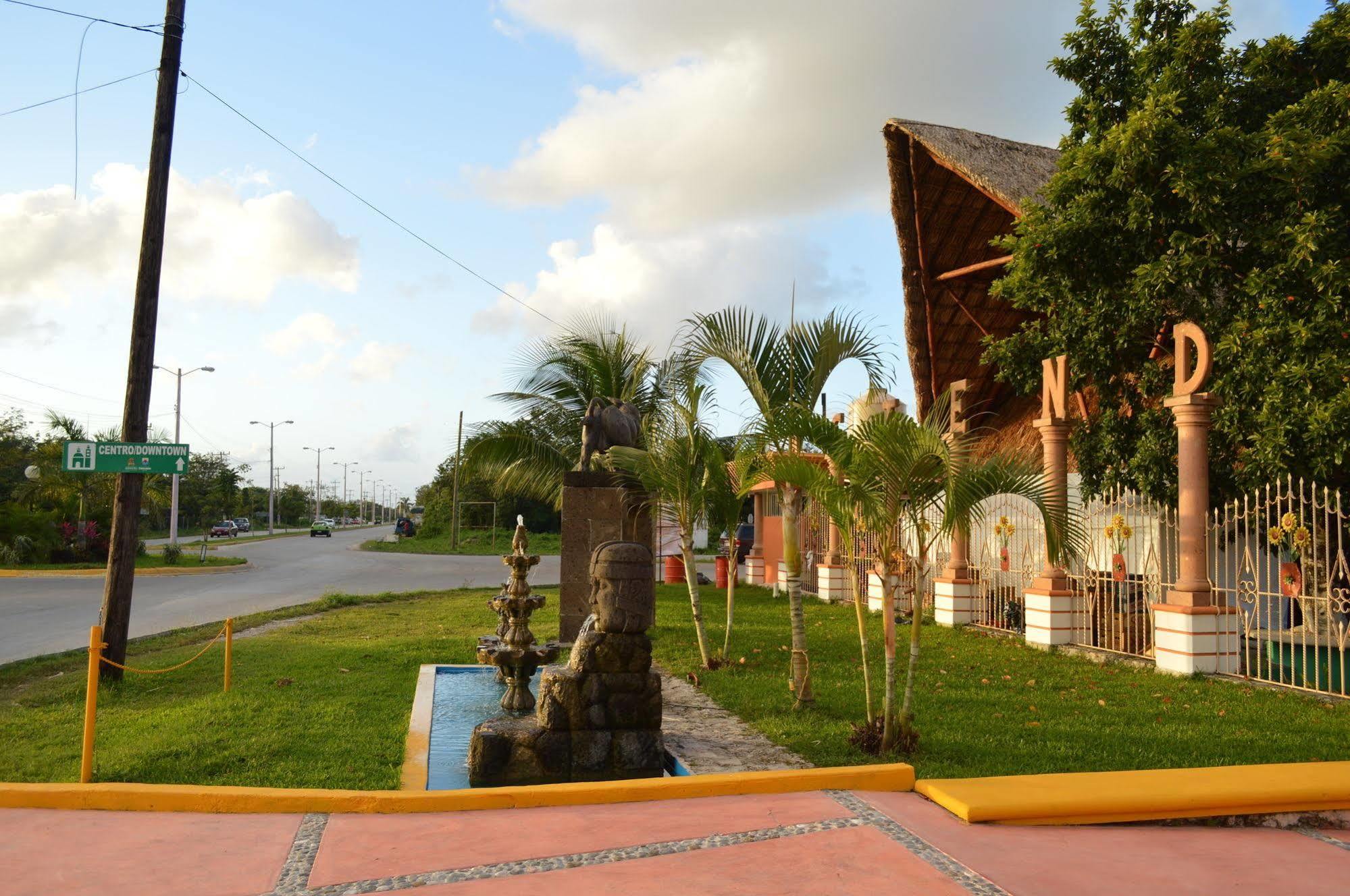 Hotel Hacienda Ixtlan Cozumel Exterior photo